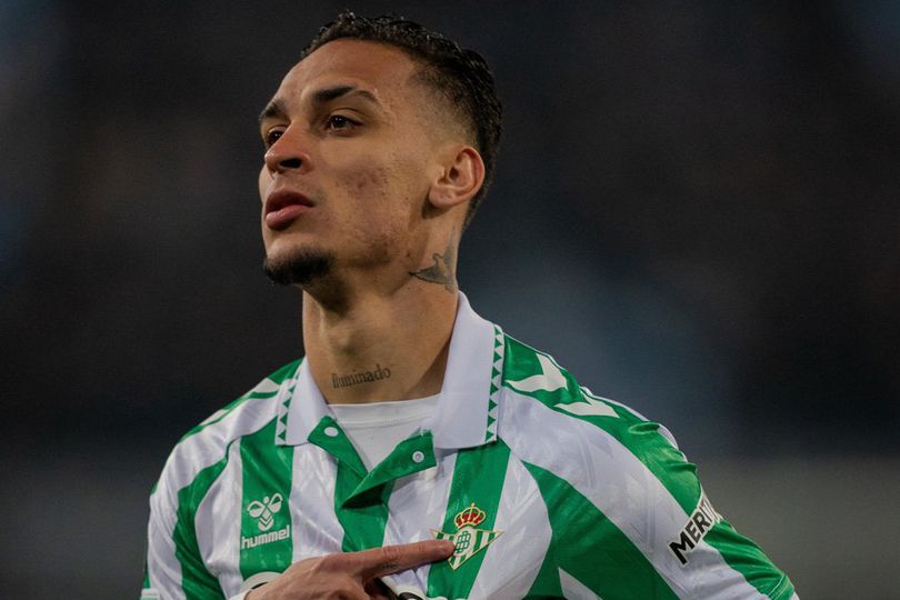 Demi Real Betis, Antony Siap Tunggu Hingga Deadline Day!