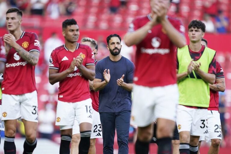 Man United Mengecewakan, Gosip Pemecatan Ruben Amorim Mulai Memanas