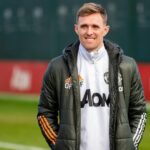 Bersinar di Tim U-18, Darren Fletcher Dijagokan Jadi Pengganti Ruben Amorim di Manchester United