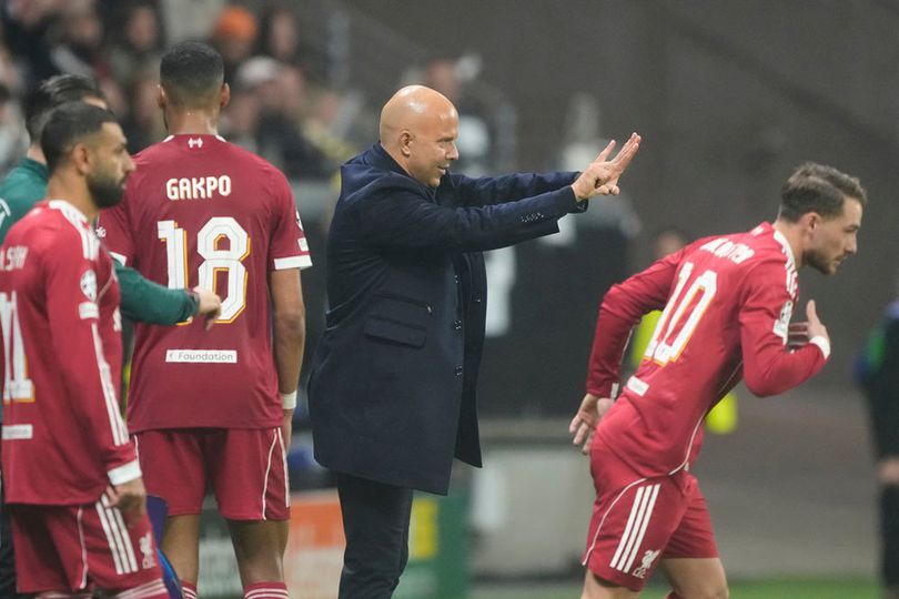 Krisis Liverpool di Bawah Arne Slot: Ketika Sang Juara Bertahan Kehilangan Identitas