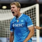 Rasmus Hojlund Bersinar di Napoli, Sindirian Keras Menghujam Manchester United