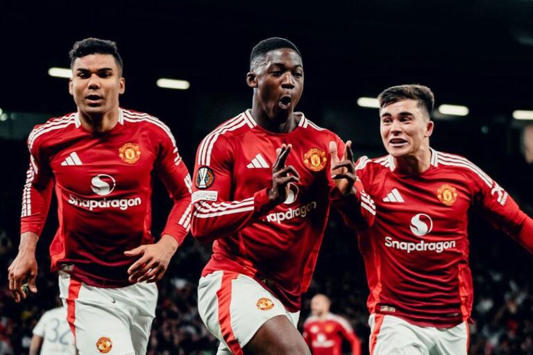 Mulai Serius! Napoli Kirim Tawaran Perdana ke Manchester United untuk Kobbie Mainoo