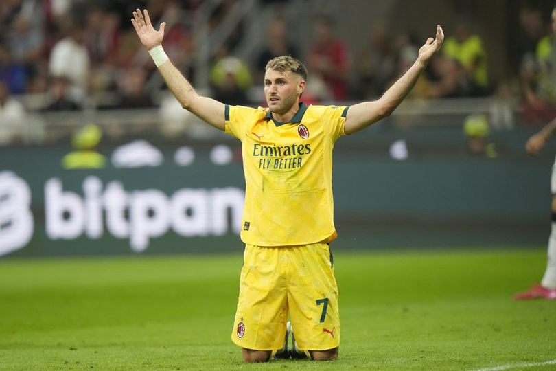 Ayah Santiago Gimenez Beri Kepastian Soal Masa Depan Putranya di AC Milan