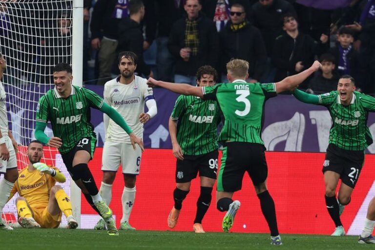 library_upload_21_2025_12_996x664_selebrasi-tarik-muha_0a2a86e