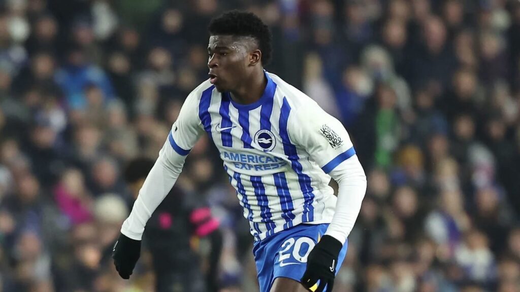 Ingin Jadi yang Terbaik di Dunia, Gelandang Incaran Man United Ini Berguru ke Rodri