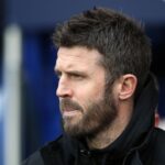 Too Much Gak Sih? Michael Carrick Dituntut Loloskan MU ke UCL Musim Depan