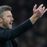 Michael Carrick Tak Tutup Peluang Manchester United Bergerak di Akhir Bursa Transfer