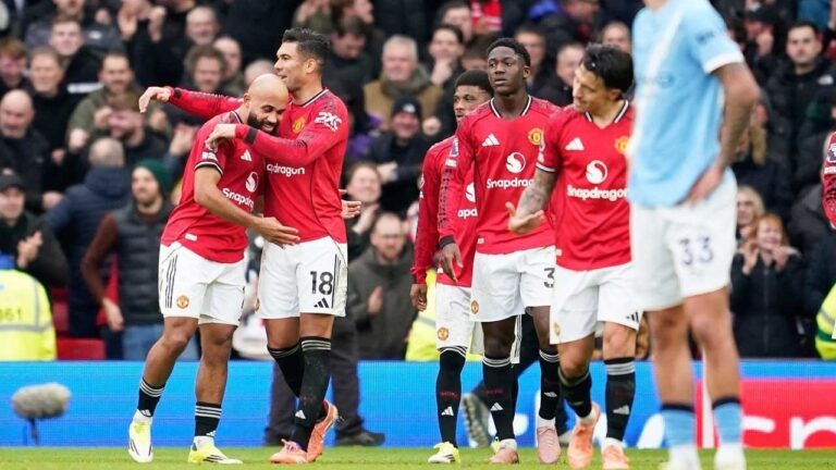 Michael Carrick Lakukan Hal yang Gagal Diberikan Ruben Amorim di Manchester United