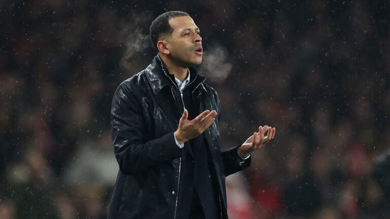 Misteri Absennya Reece James dan Pedro Neto Lawan Arsenal Terjawab