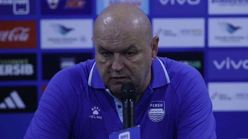 library_upload_24_2026_01_1280x720_bojan-hodak-persib_c33f17c